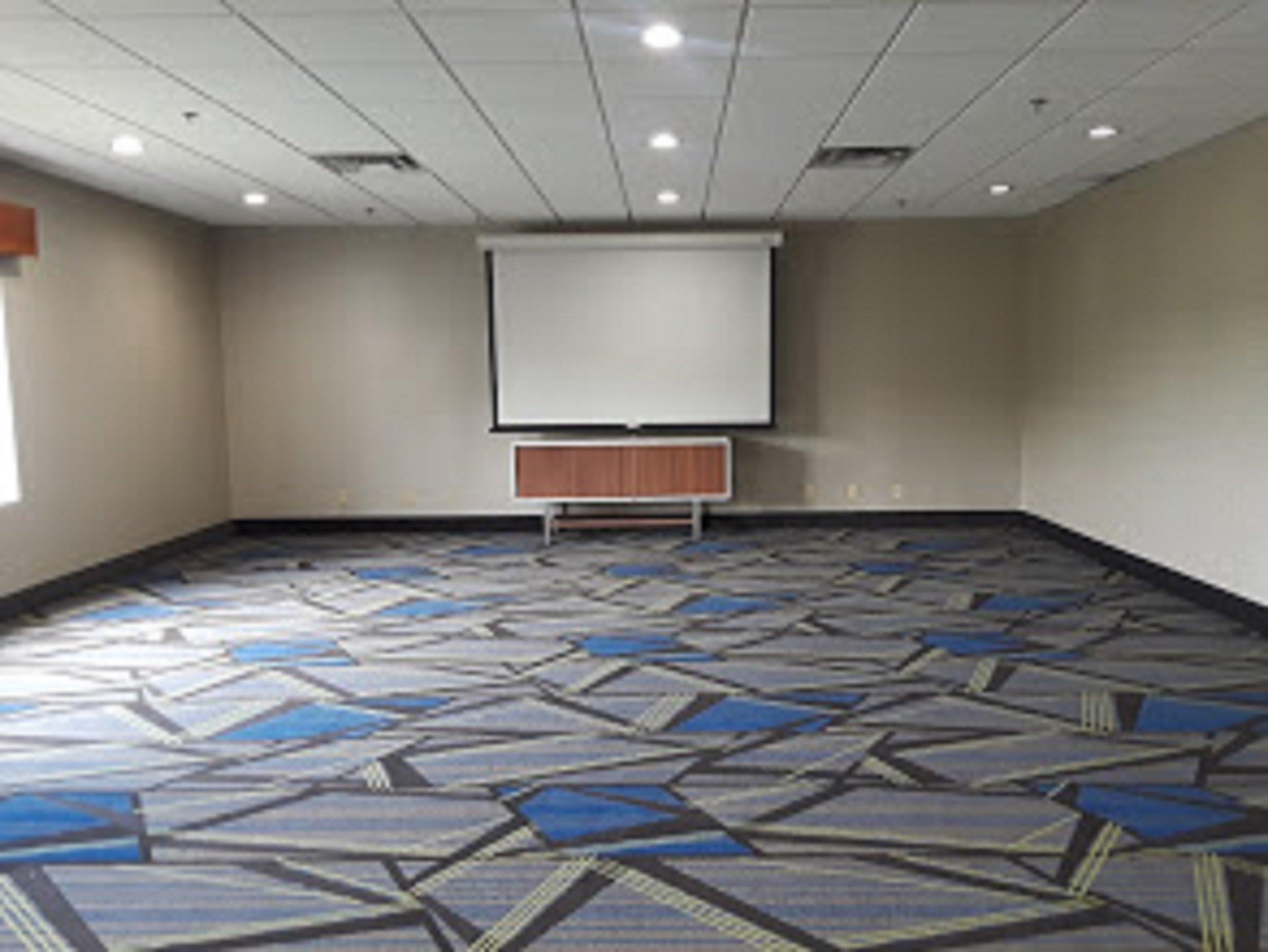 Holiday Inn Express Easton By Ihg Bagian luar foto
