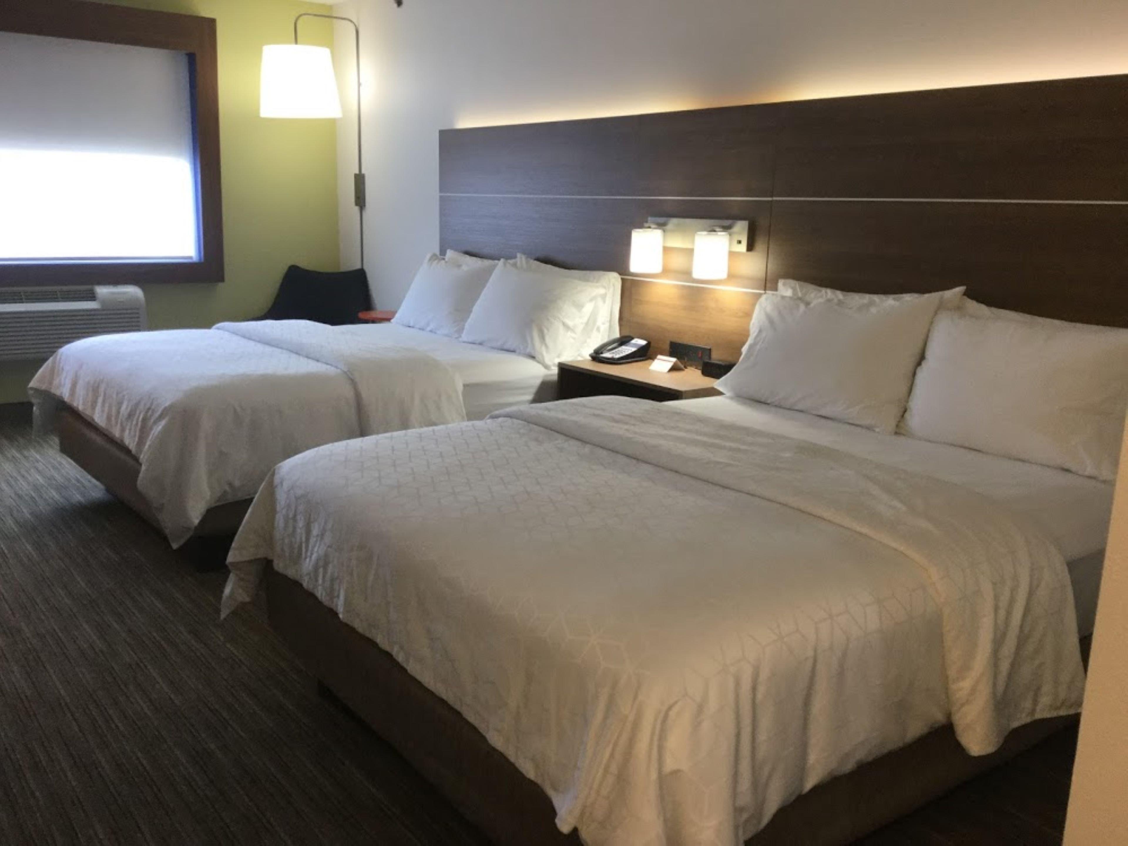 Holiday Inn Express Easton By Ihg Bagian luar foto
