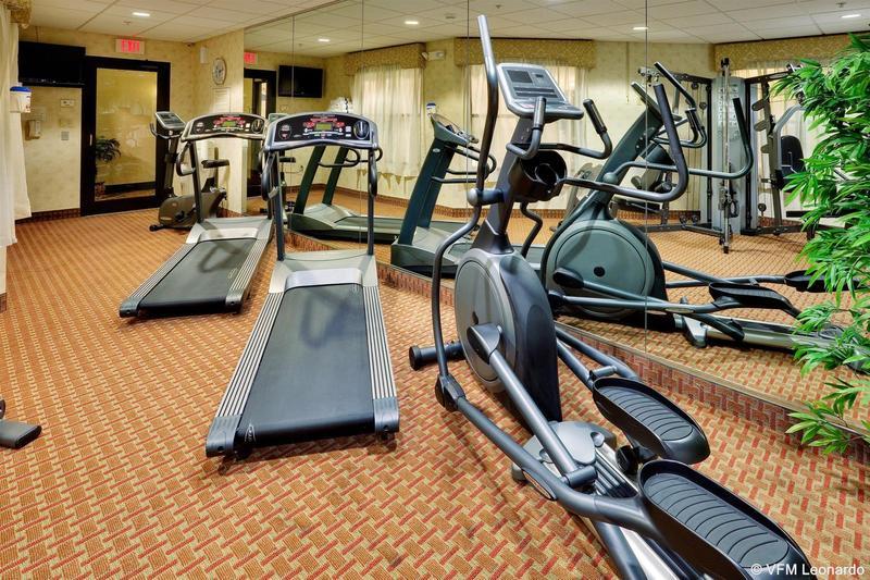 Holiday Inn Express Easton By Ihg Bagian luar foto
